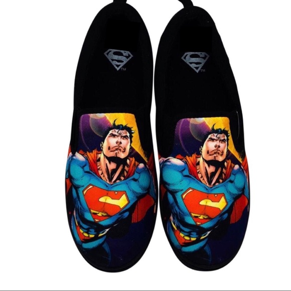 DC Comics Other - Mens Superman TM Skater Shoes Loafers Size 9